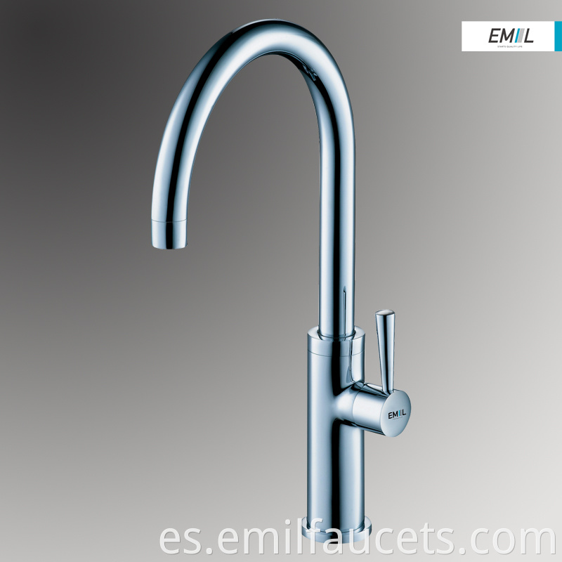 single handle time delay faucet